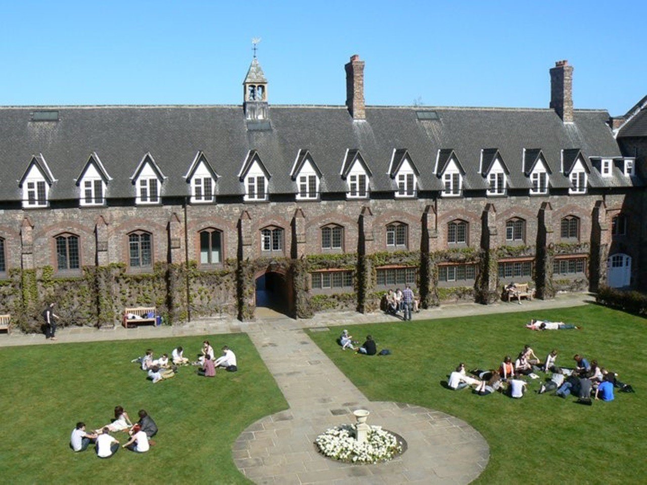 Đại học York St John – Anh Quốc Banner