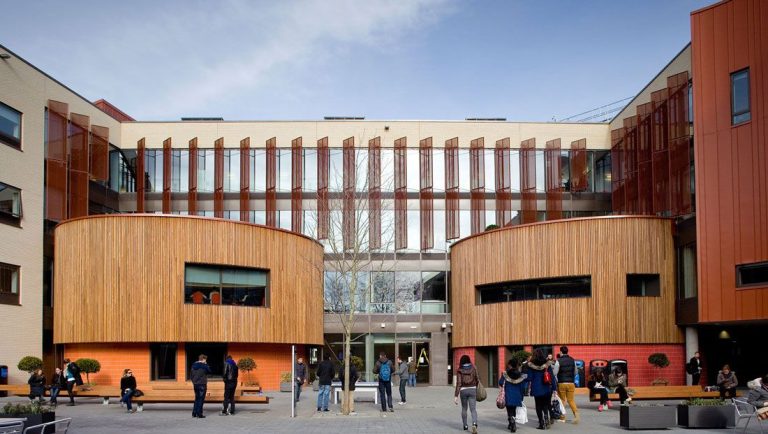 Đại học Đại học Anglia Ruskin – Anh Quốc