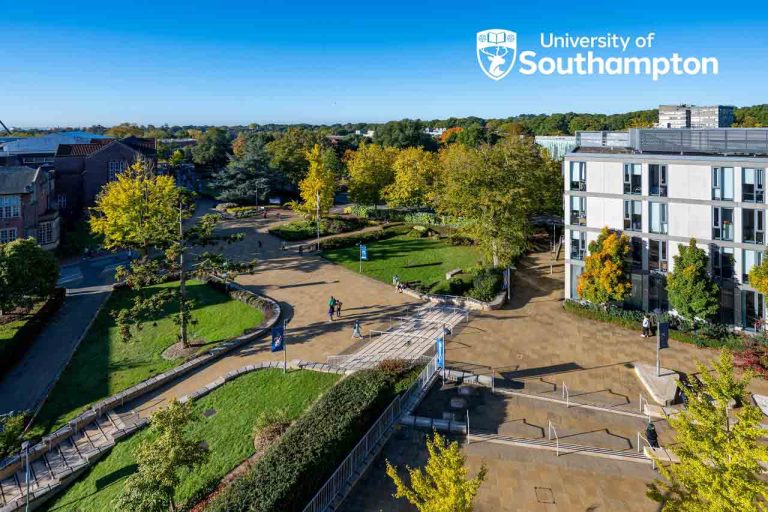 Đại học Southampton, Anh Quốc